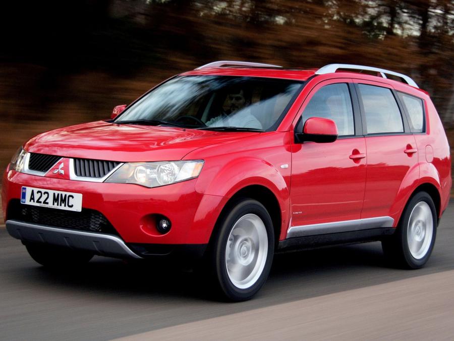  Mitsubishi Outlander 2007 года  (UK) (фото 3 из 21)